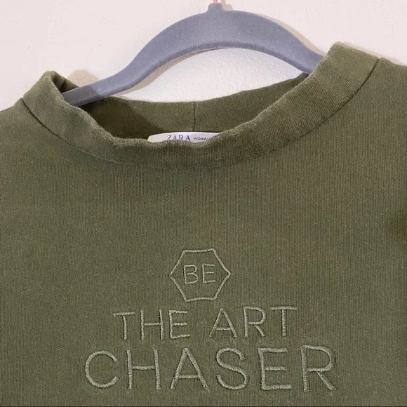 Zara Short Sleeved Graphic Sweater - Picture 4 of 7